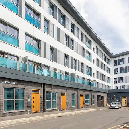 1 Bed Apartment - Redhill Central, Surrey, Gatwick #3 Zewnętrze zdjęcie