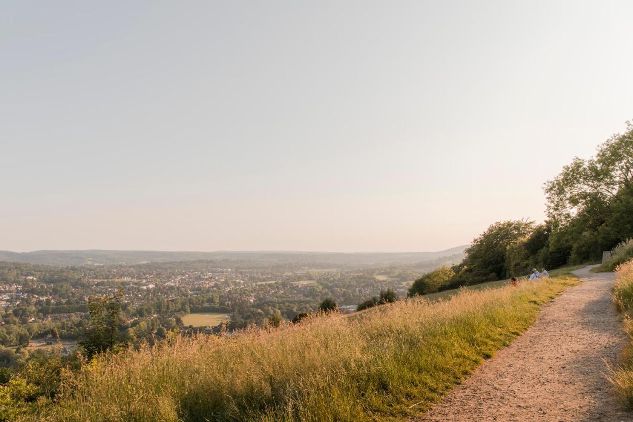 1 Bed Apartment - Redhill Central, Surrey, Gatwick #3 Zewnętrze zdjęcie