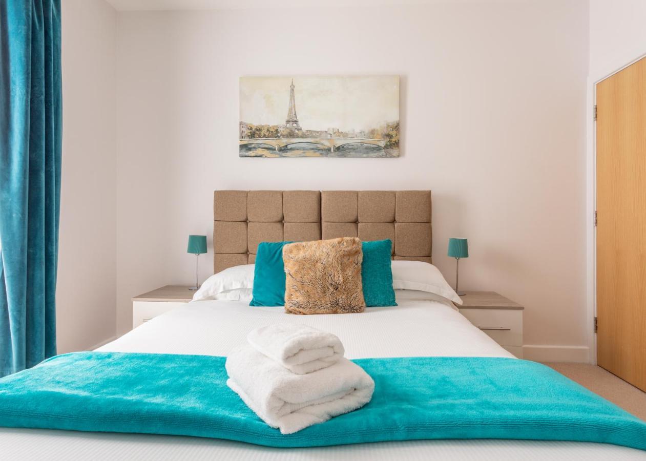 1 Bed Apartment - Redhill Central, Surrey, Gatwick #3 Zewnętrze zdjęcie