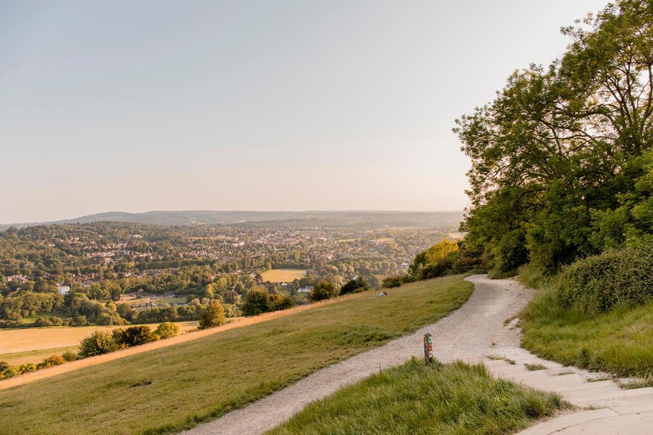 1 Bed Apartment - Redhill Central, Surrey, Gatwick #3 Zewnętrze zdjęcie